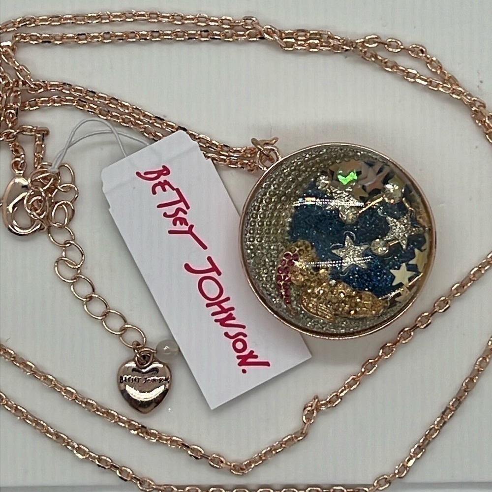 Betsy Johnson Star power Teddy bubble necklace